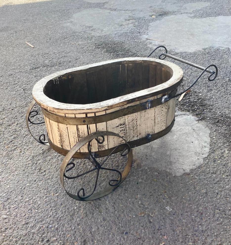 Wood Oval Wheelbarrow 2 Wheel - Large